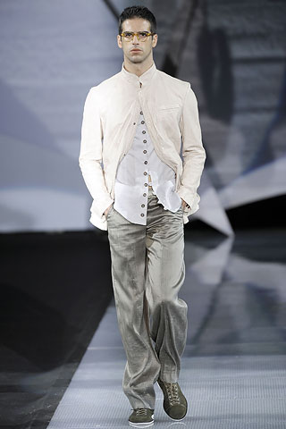 Giorgio Armani / - 2009